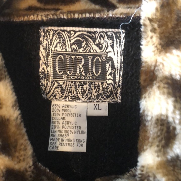 Sweater - Picture 2 of 3